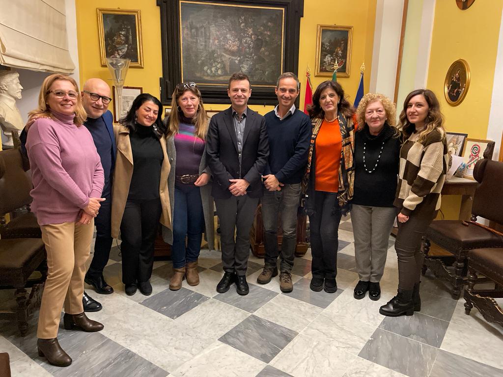 l'incontro al comune 